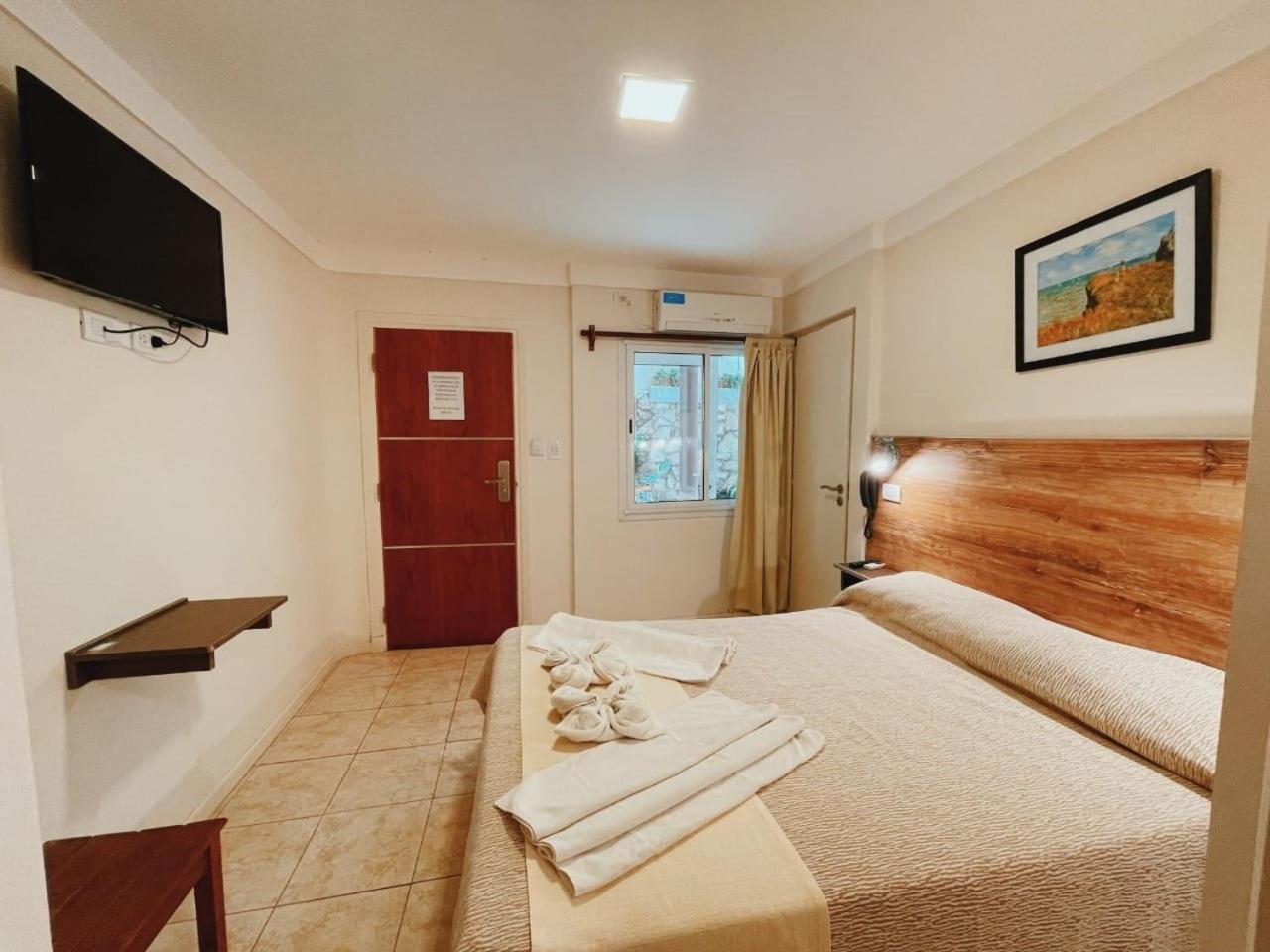 Hotel Monet Мар дел Плата Екстериор снимка